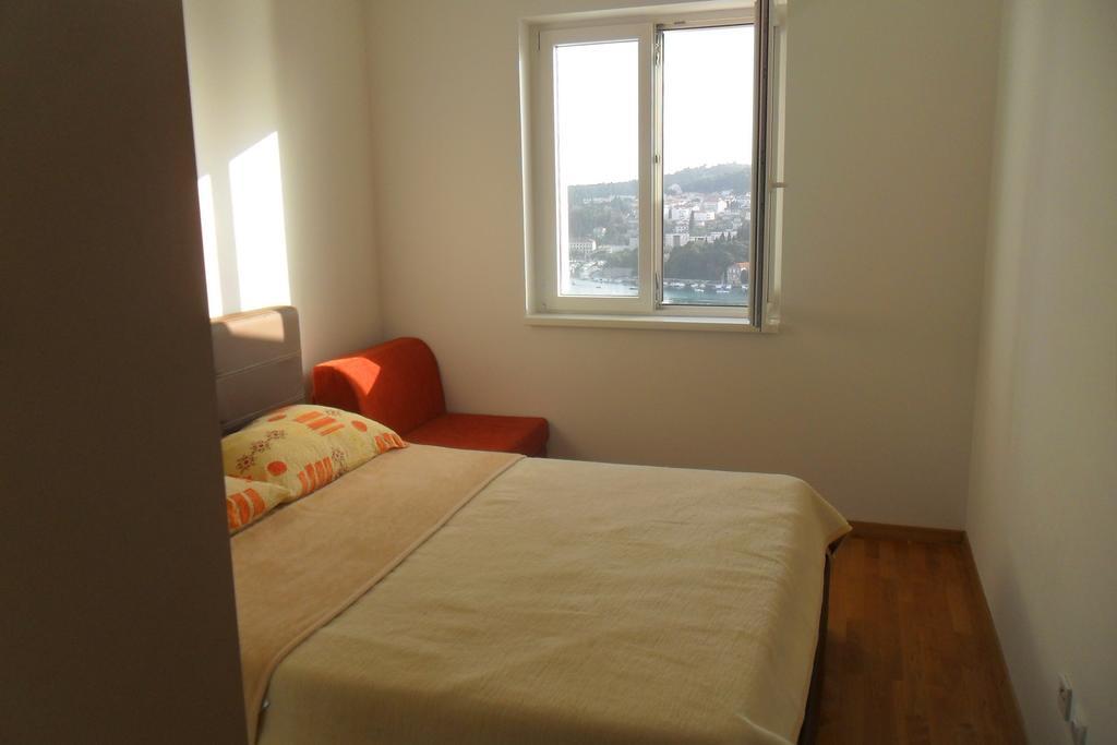 Rooms Anela With Large Common Tarrace And Beautiful Sea View Дубровник Стая снимка