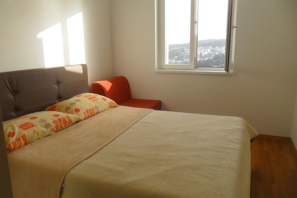Rooms Anela With Large Common Tarrace And Beautiful Sea View Дубровник Стая снимка