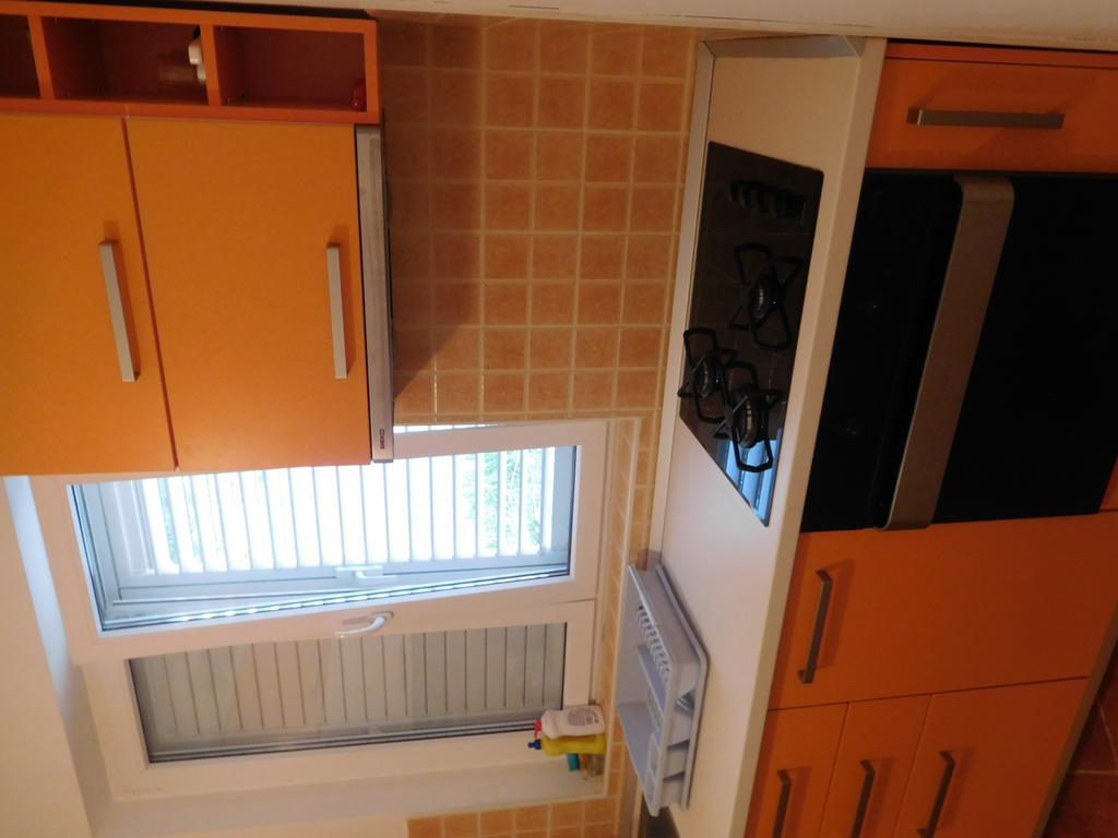 Rooms Anela With Large Common Tarrace And Beautiful Sea View Дубровник Екстериор снимка