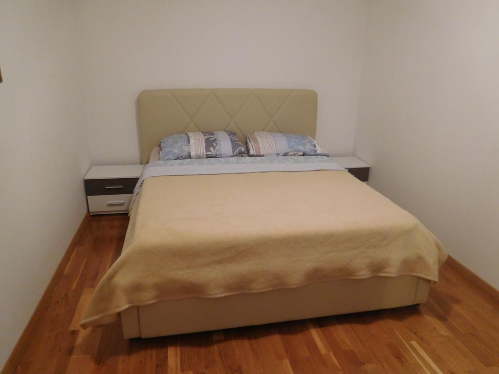 Rooms Anela With Large Common Tarrace And Beautiful Sea View Дубровник Екстериор снимка
